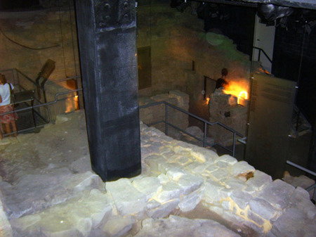 The Rocks Ghost Tours - Geraldton Accommodation 2
