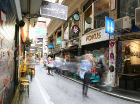 Melbourne By Foot - Geraldton Accommodation 0