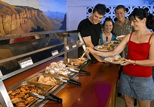 Cairns Night Zoo - Geraldton Accommodation 2