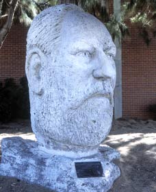 Sir John Forrest Monument - Geraldton Accommodation 0
