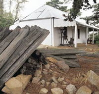 Elverd Cottage - Geraldton Accommodation