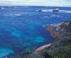 Cosy Corner - Geraldton Accommodation 0