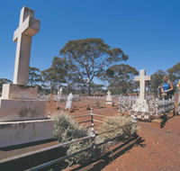 Old Pioneer Cemetery Coolgardie - Geraldton Accommodation