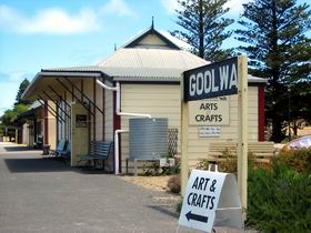 Goolwa Community Arts And Crafts Shop - Geraldton Accommodation 0