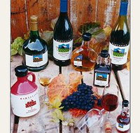 Hartzview Vineyard - Geraldton Accommodation