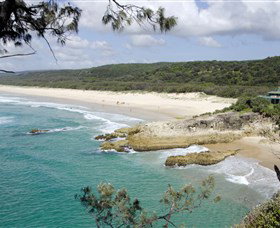 Main Beach, North Stradbroke Island - Geraldton Accommodation 0