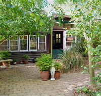 Gumnut Hideaway Gallery - Geraldton Accommodation