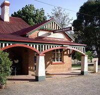 The Tumblong Tavern - Geraldton Accommodation