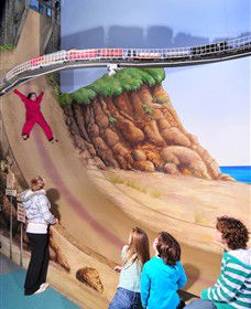 A Maze'N Things - Geraldton Accommodation 4