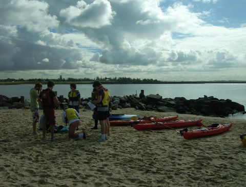 Newcastle Kayak Tours - Geraldton Accommodation 3