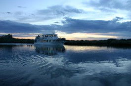 Tamboi Queen Cruises - Geraldton Accommodation 1
