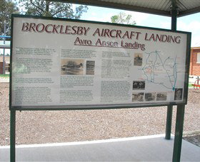 Avro Anson Landing Site - Geraldton Accommodation 2