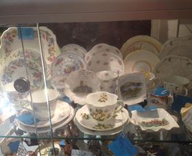 Mountain Blue Vintage Linen - Geraldton Accommodation 1