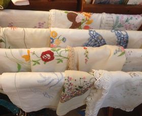 Mountain Blue Vintage Linen - Geraldton Accommodation 3