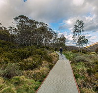 Thredbo Valley track - Geraldton Accommodation