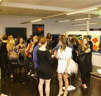 Bondi Art Lounge - Geraldton Accommodation