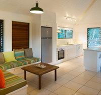 The Retreat Beach Houses - Geraldton Accommodation