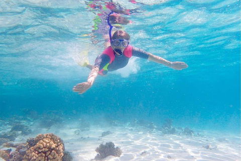 Lagoon Explorer - Ningaloo Reef Full-Day Kayaking And Snorkeling Adventure - Geraldton Accommodation 1