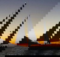 Magnetic Island Sunset Sail - Geraldton Accommodation