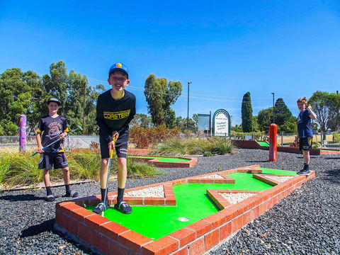 Naracoorte Mini Golf - Geraldton Accommodation 2