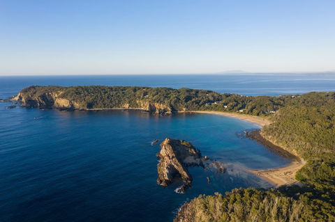 Snorkelling Guerilla Bay - Geraldton Accommodation 0