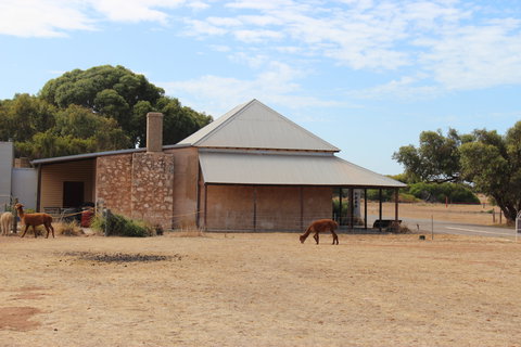Central Greenough - Geraldton Accommodation 2