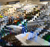 Jack Evans Workwear - Geraldton Accommodation