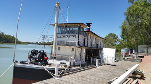 PS Industry - Geraldton Accommodation 0