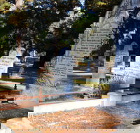 Lucindale Cemetery - Geraldton Accommodation