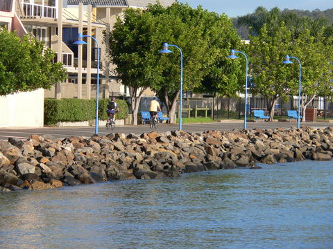 Batemans Bay Cycleway - Geraldton Accommodation 0