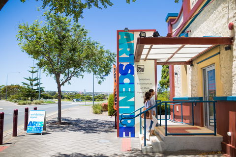 The Arts Centre Port Noarlunga - Geraldton Accommodation 2