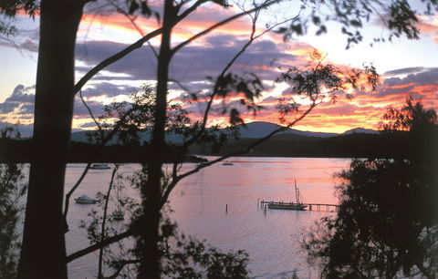 Kayaking The Lower Clyde River - Batemans Bay And Nelligen - Geraldton Accommodation 2