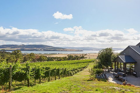 Launceston Wine & Sightseeing Tours - Geraldton Accommodation 0