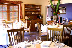 Eltham VIC Geraldton Accommodation