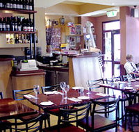 Santino's Terrace - Geraldton Accommodation