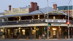 Coopers Alehouse At The Earl - Geraldton Accommodation 0