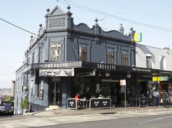 The Monkey Bar - Geraldton Accommodation 0