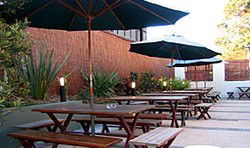 Golden Barley Hotel - Geraldton Accommodation 2