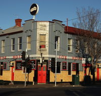 The Fox Hotel - Geraldton Accommodation