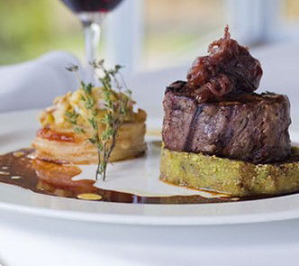 Chris's Beacon Point Restaurant - Geraldton Accommodation 0