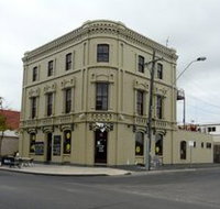 Max Hotel Geelong - Geraldton Accommodation