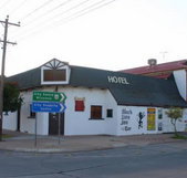 Black Lion Inn Hotel - Geraldton Accommodation