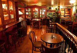 PJ O'Briens - Geraldton Accommodation 2
