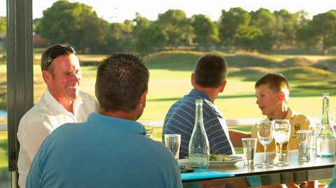 Glenelg Golf Club - Geraldton Accommodation 6