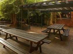 Greenacre Tavern - Geraldton Accommodation 3