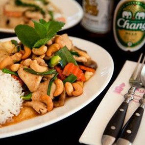 Eagle Thai - Geraldton Accommodation 0
