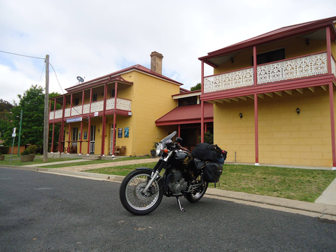 Commercial Hotel - Geraldton Accommodation 1