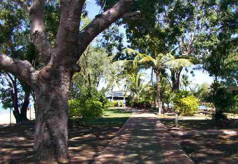 Mandorah Beach Hotel - Geraldton Accommodation 3