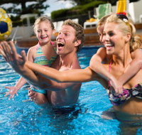 V3 Bar  Novotel Brighton Beach - Geraldton Accommodation