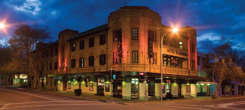Badgingarra Tavern - Geraldton Accommodation 0